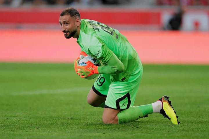 Jak stać się mistrzowskim bramkarzem w FIFA: Odkryj tajniki idealnych ruchów między słupkami