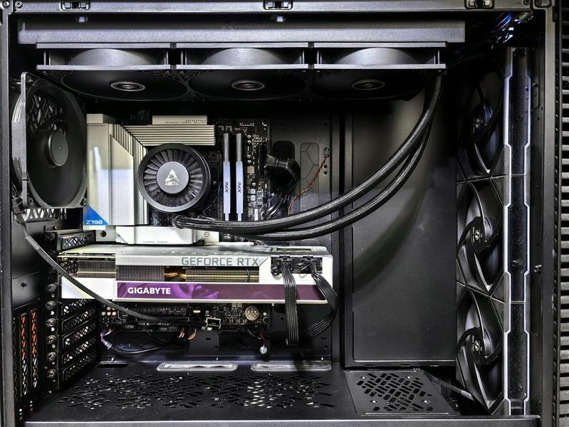 SSD czy HDD? Sprawdź, co naprawdę przekłada się na lepszą wydajność w grach!